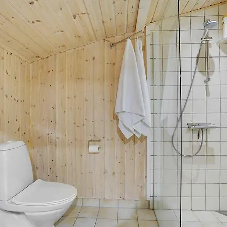 Stunning In Unknown With 3 Bedrooms And Wifi 別荘 Sæby