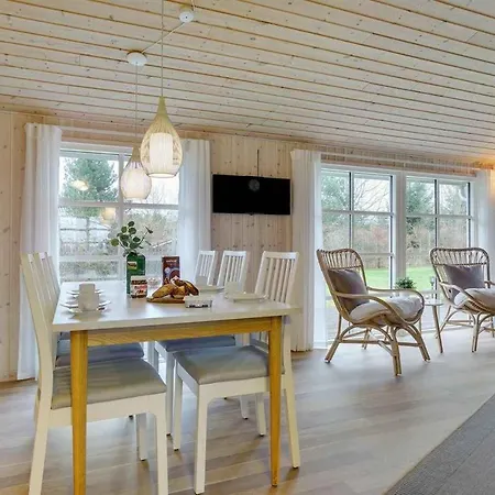 Stunning In Unknown With 3 Bedrooms And Wifi 別荘