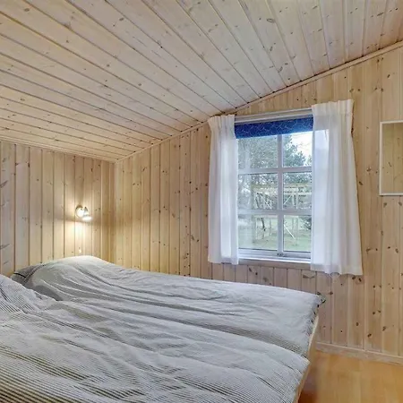 別荘 Stunning In Unknown With 3 Bedrooms And Wifi Sæby