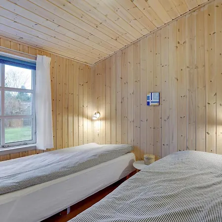 Stunning In Unknown With 3 Bedrooms And Wifi * Sæby