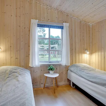 Stunning In Unknown With 3 Bedrooms And Wifi * Sæby