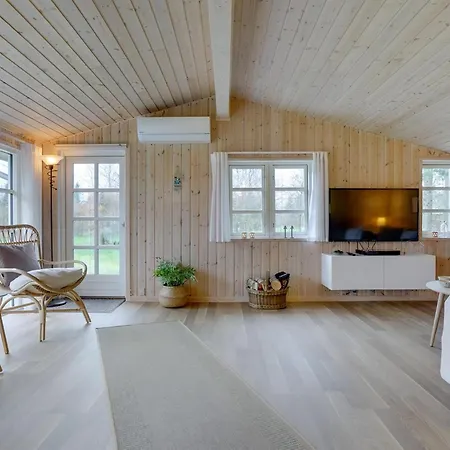 Stunning In Unknown With 3 Bedrooms And Wifi Sæby