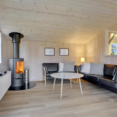 Stunning In Unknown With 3 Bedrooms And Wifi Σπίτι διακοπών Sæby