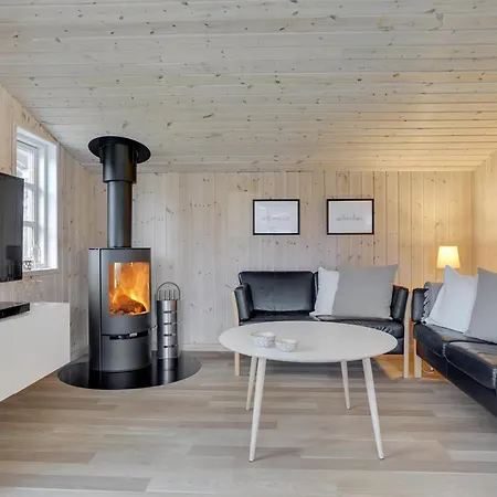 Charming Close To Water Feriehus *